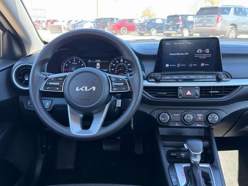 Used 2024 Kia Forte LXS image 19