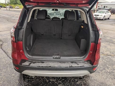 Used 2018 Ford Escape Titanium AWD/4WD image 22