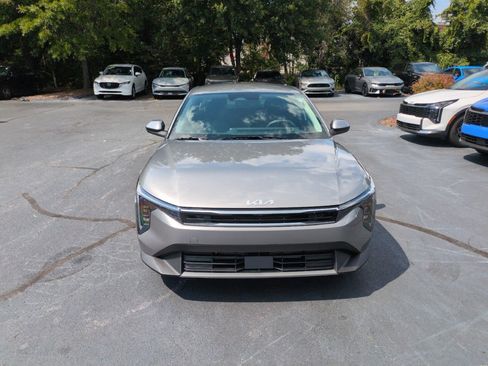New 2026 Kia K4 EX FWD image 2