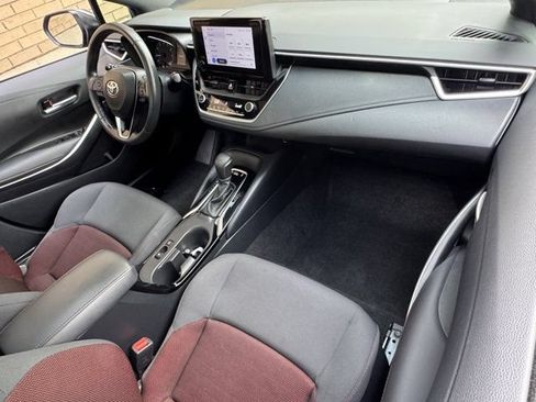 Used 2023 Toyota Corolla SE w/ SE Premium Package FWD image 16