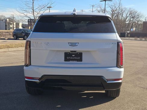 New 2026 Cadillac Escalade IQ Luxury 1 w/ LPO, Floor Liner Package AWD/4WD image 14