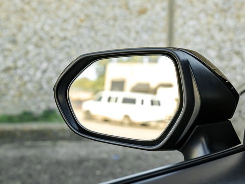 Used 2022 Toyota Corolla Hatchback image 38