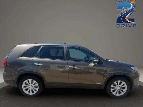 Used 2015 Kia Sorento EX w/ EX V6 Touring Package AWD/4WD image 5