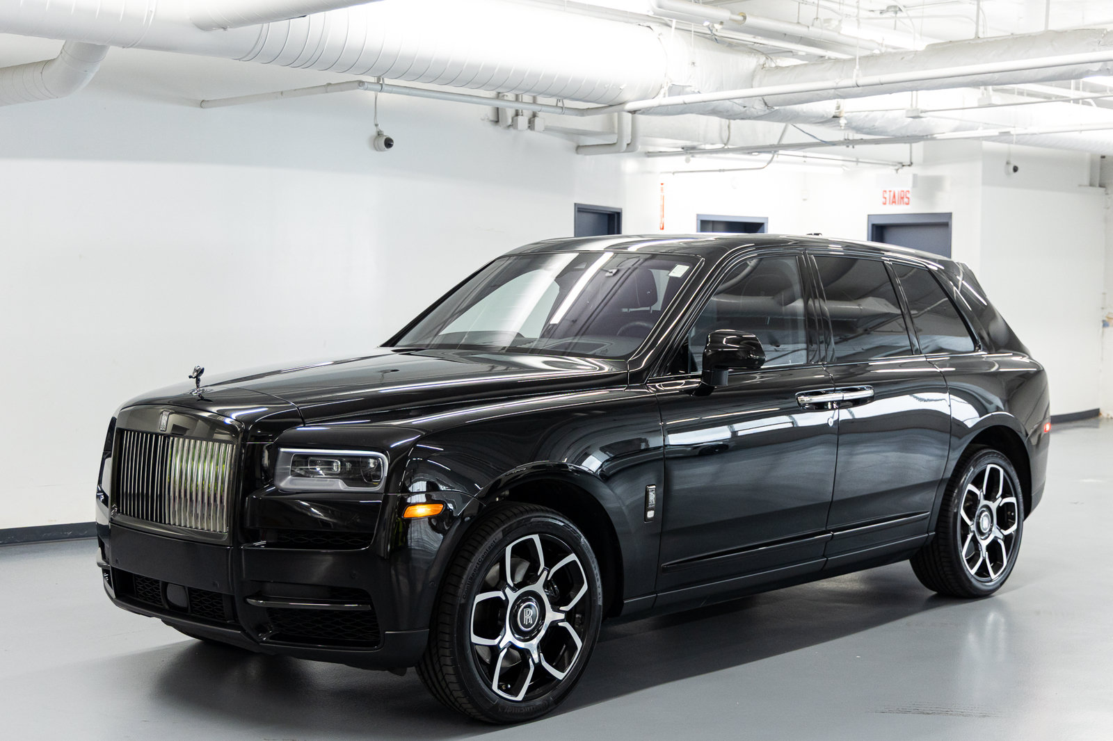 Certified 2024 Rolls-Royce Cullinan Black Badge w/ Driver's Package AWD/4WD image 1