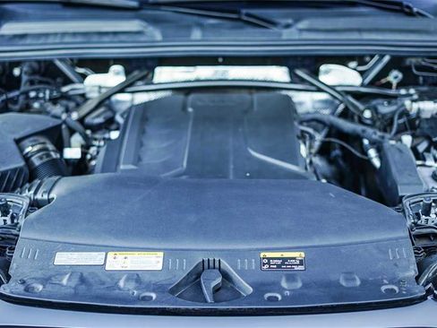 New 2025 Audi Q5 Prestige image 25