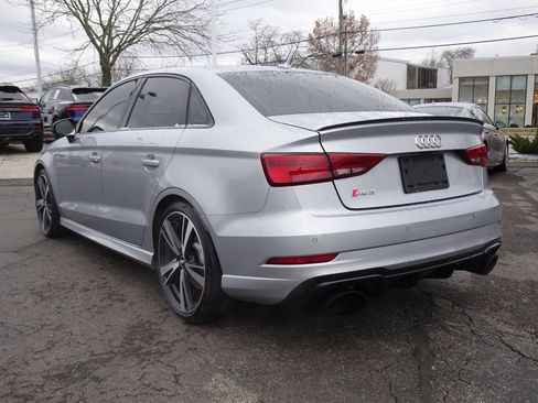 Used 2018 Audi RS 3 w/ Technology Package image 3