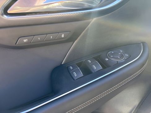 Used 2025 Buick Envision Sport Touring image 22