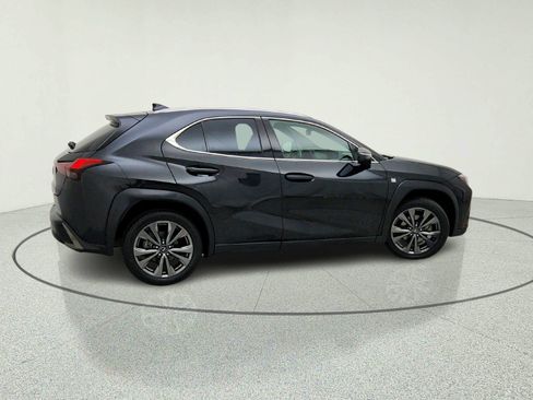 Used 2019 Lexus UX 200 F Sport w/ F Sport Premium Package FWD image 14