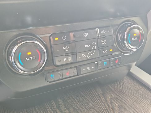 Used 2020 Ford F250 Lariat AWD/4WD image 29