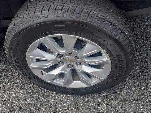 Used 2024 Chevrolet Silverado 1500 Custom image 6