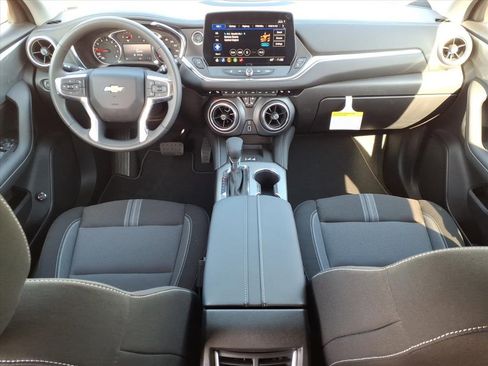 New 2026 Chevrolet Blazer LT w/ Convenience Package image 13