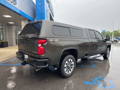 Used 2022 Chevrolet Silverado 2500 Custom w/ Custom Value Package image 18