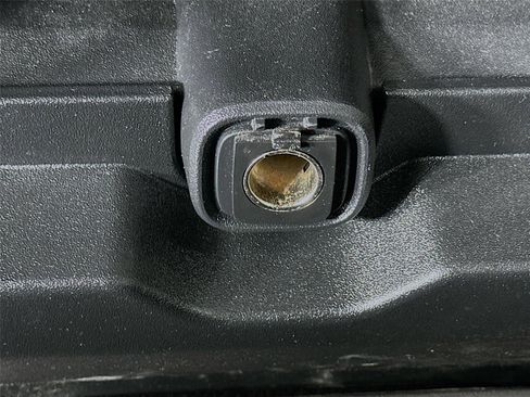 Used 2016 Ford F150 XLT image 22