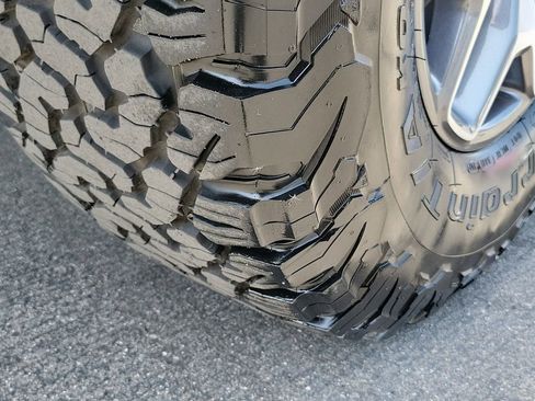 Used 2024 Ford Bronco Badlands AWD/4WD image 30