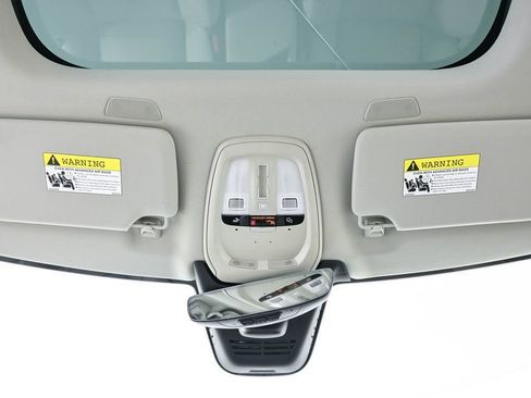 Certified 2024 Volvo XC90 T8 Plus w/ Protection Package Premier AWD/4WD image 19