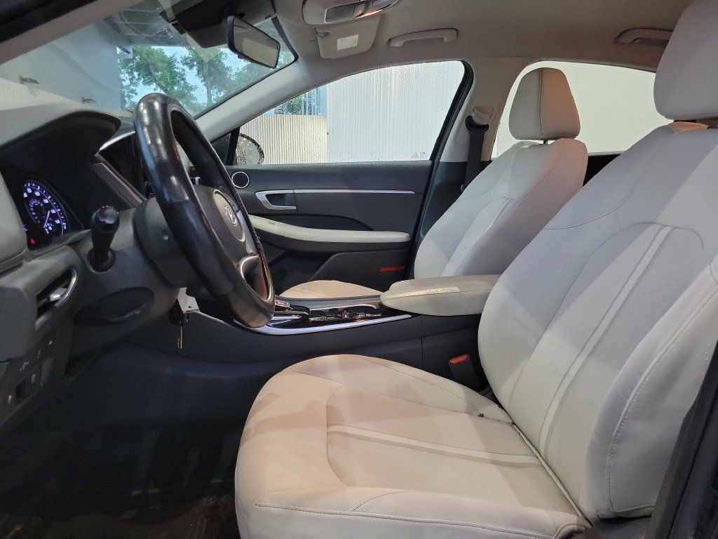 Used 2023 Hyundai Sonata SE FWD image 15