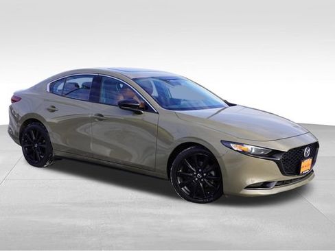 Used 2024 MAZDA MAZDA3 s image 2