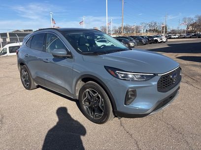 Used 2025 Ford Escape Platinum