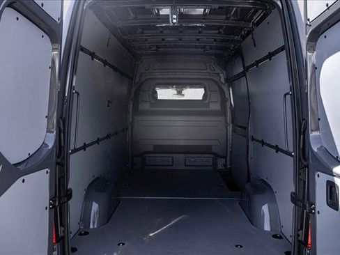 New 2026 Mercedes-Benz Sprinter 2500 image 18
