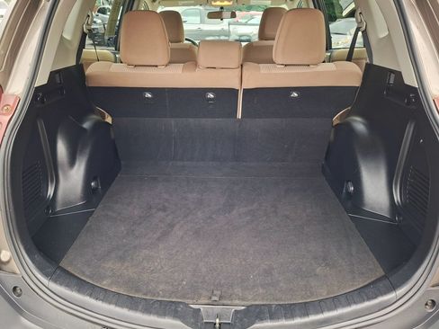 Used 2013 Toyota RAV4 LE FWD image 15