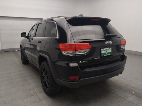 Used 2018 Jeep Grand Cherokee Laredo AWD/4WD image 5