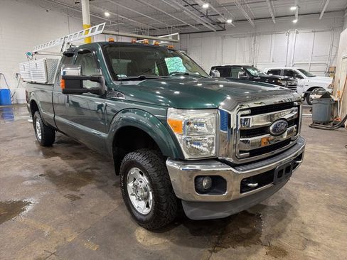 Used 2011 Ford F250 XLT w/ XLT Premium Pkg AWD/4WD image 3