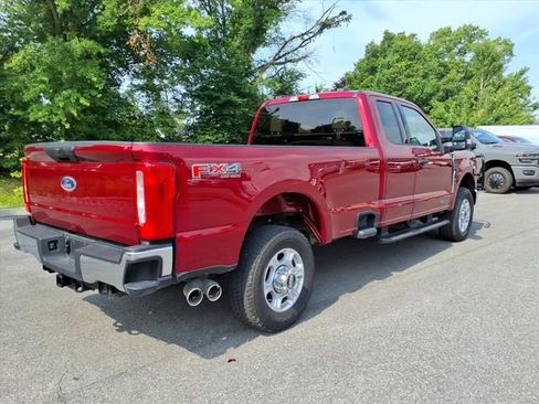 Used 2025 Ford F350 XLT w/ FX4 Off-Road Package AWD/4WD image 6