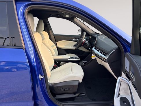 New 2026 BMW X1 M35i image 15