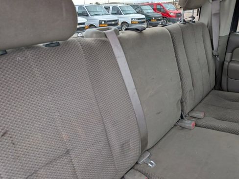 Used 2005 Dodge Ram 2500 Truck SLT w/ Trailer Tow Group image 28