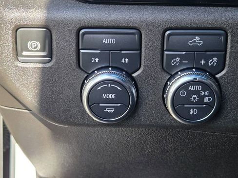 Used 2025 GMC Sierra 1500 Elevation AWD/4WD image 27