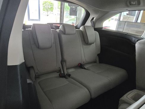 Used 2025 Honda Odyssey Touring image 17