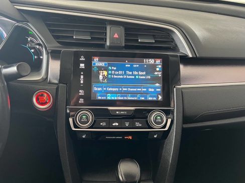 Used 2016 Honda Civic EX-L image 11