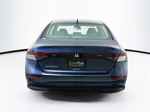 Used 2023 Honda Accord EX image 7