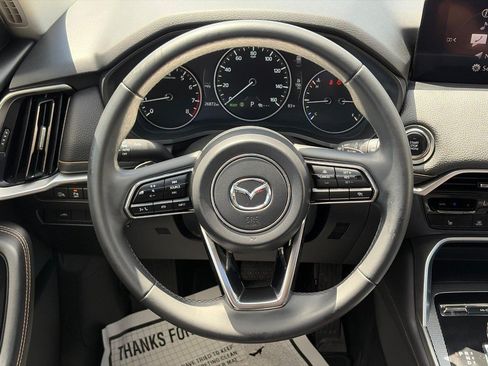 Certified 2025 MAZDA CX-70 3.3 Turbo w/ Preferred Package AWD/4WD image 14