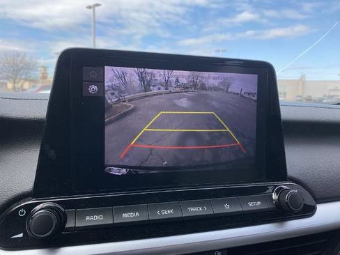 Used 2022 Kia Forte LXS w/ LXS Technology Package image 20