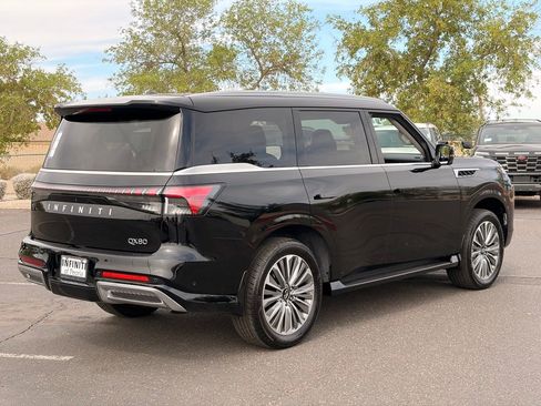 Certified 2026 INFINITI QX80 Luxe w/ Cargo Package RWD image 6
