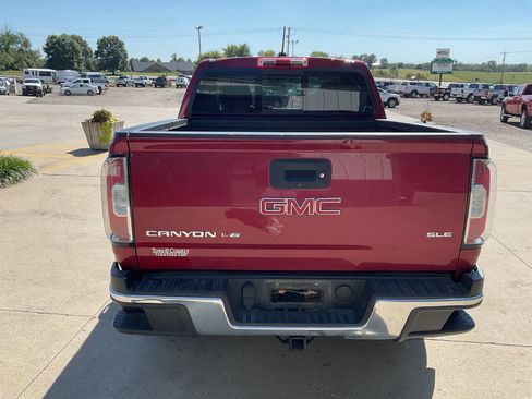 Used 2020 GMC Canyon SLE w/ Elevation Edition image 8