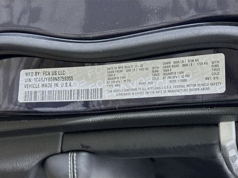 Used 2022 Jeep Grand Cherokee Limited 4xe image 31