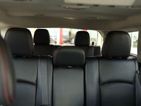 Used 2018 Dodge Journey GT w/ Driver Convenience Group image 42