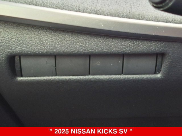 Certified 2025 Nissan Kicks SV AWD/4WD image 20