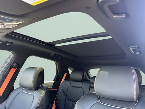 New 2026 Genesis GV70 2.5T Sport Prestige AWD/4WD image 32