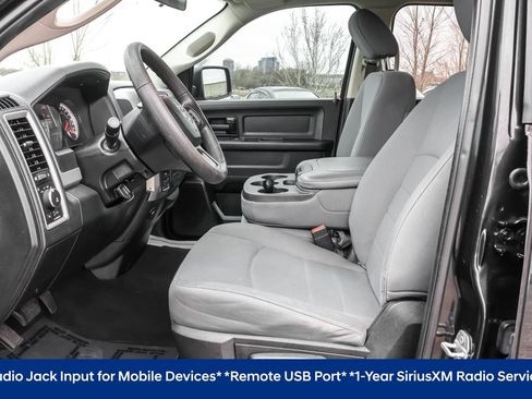 Used 2017 RAM 1500 Express w/ Black Ram 1500 Express Group AWD/4WD image 6
