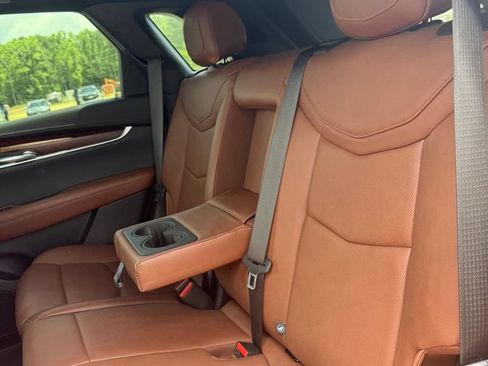 Used 2023 Cadillac XT5 Premium Luxury w/ Technology Package FWD image 14