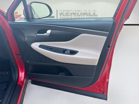 Used 2020 Hyundai Santa Fe SE FWD image 31