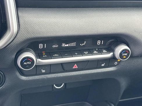 Used 2025 MAZDA CX-50 AWD 2.5 S w/ Premium Package image 24