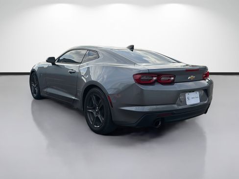Used 2020 Chevrolet Camaro LT image 5