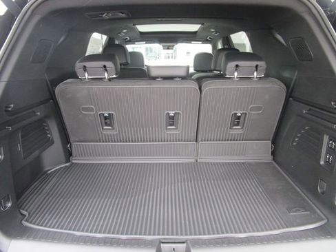New 2026 Chevrolet Traverse High Country w/ LPO, Floor Liner Package image 24