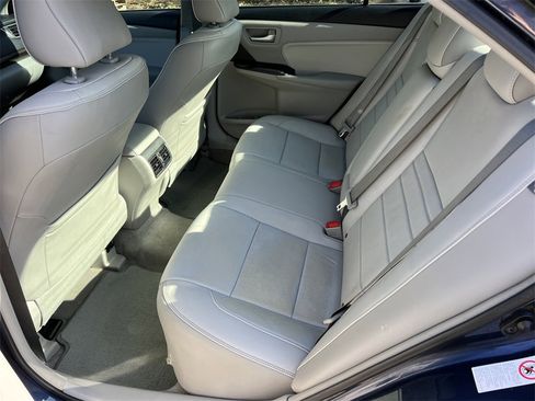 Used 2017 Toyota Camry XLE image 16