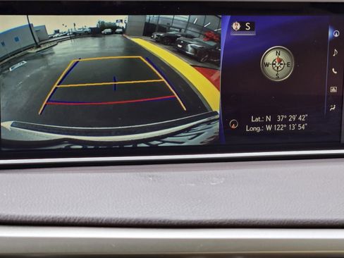 Used 2019 Lexus RX 450h AWD image 26