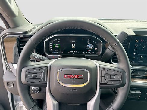 Used 2026 GMC Sierra 1500 Elevation image 13